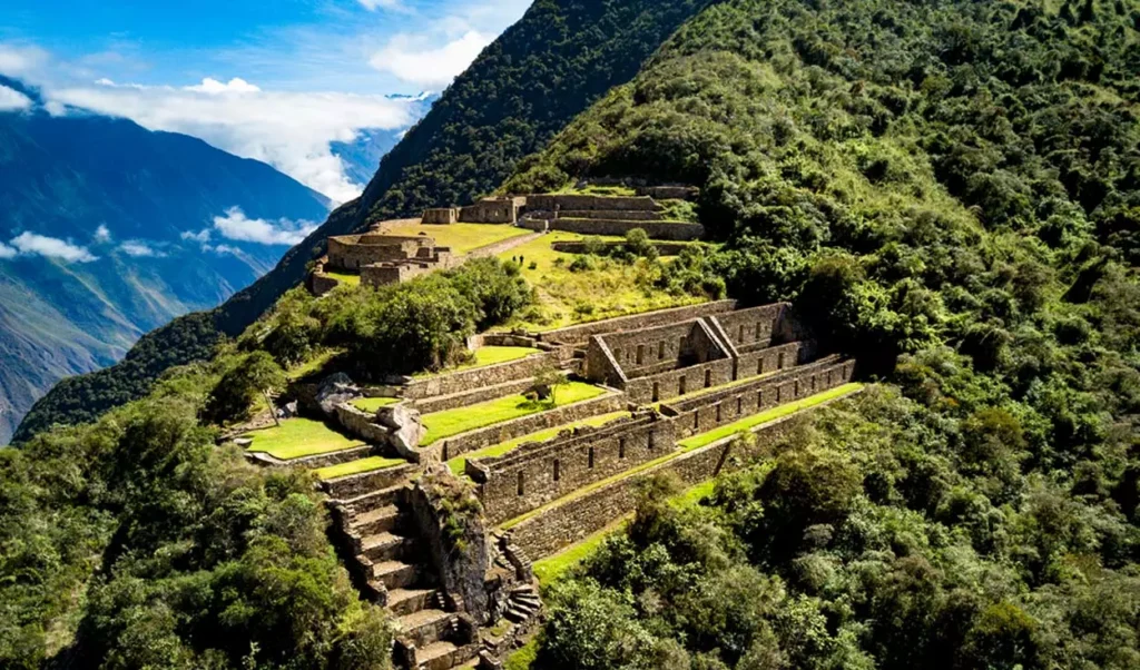 Choquequirao Trek y Machu Picchu