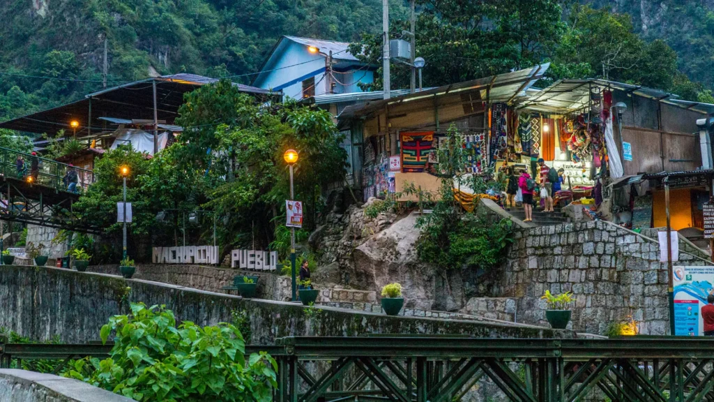 Machu Picchu por Tren